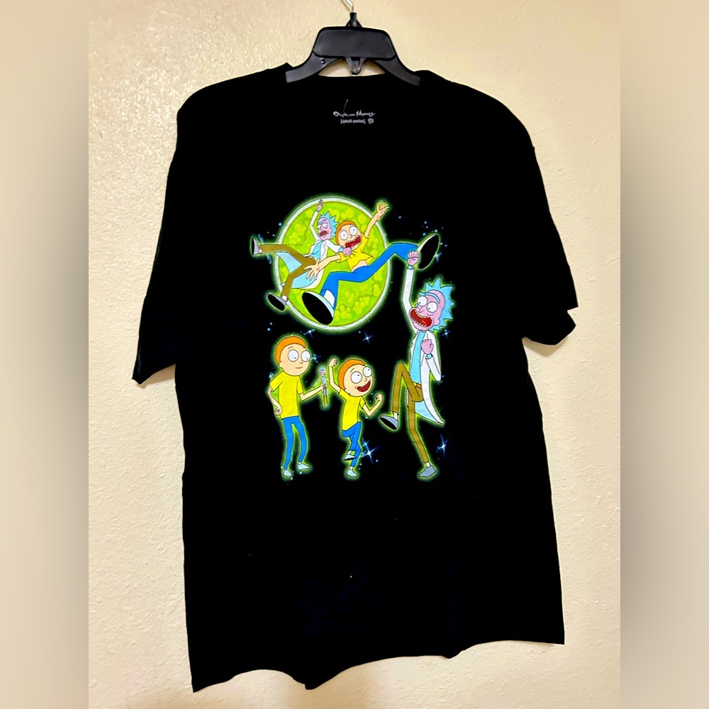 Rick and Morty Graphic tees